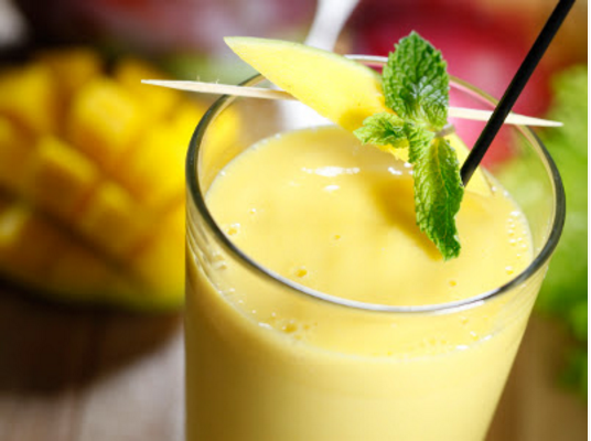 Vegan Mango Lassi 