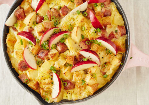 smoked cheddar apple and sausage breakfast skillet