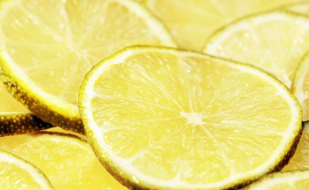 https://thesweetpotato.ca/wp-content/uploads/2019/02/citrus-citrus-fruit-close-up-531699-1024x630.jpg