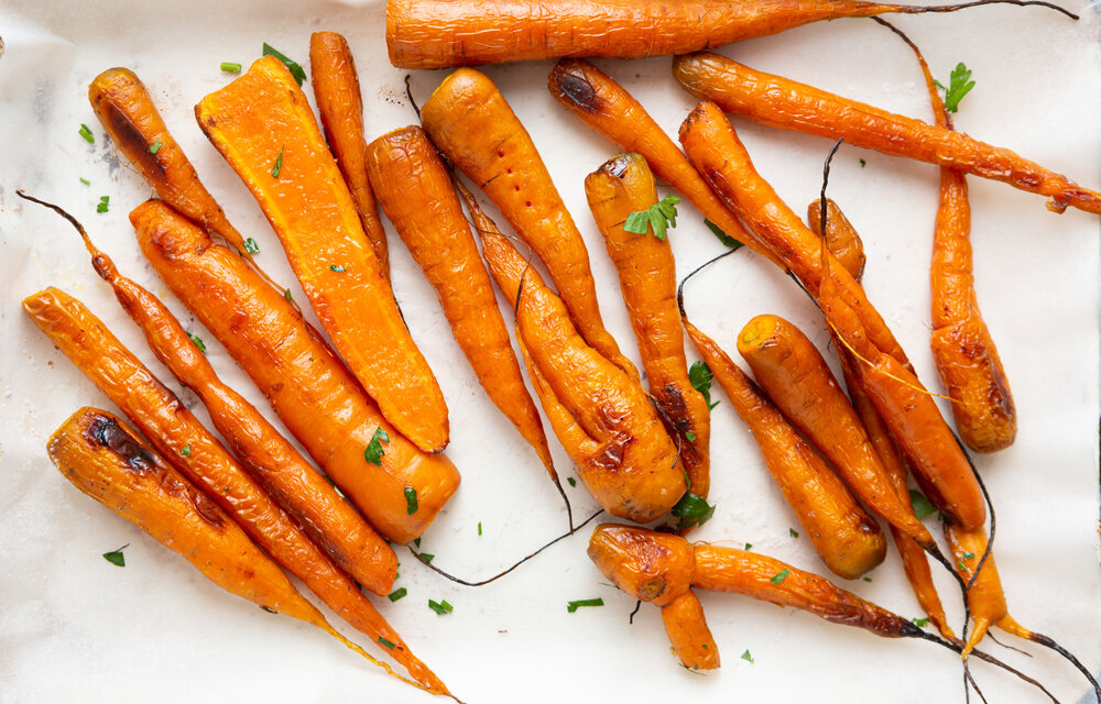 https://thesweetpotato.ca/wp-content/uploads/2024/09/Roasted-Carrots-1000x640.jpg